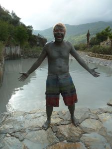 Reubs at the mud pool