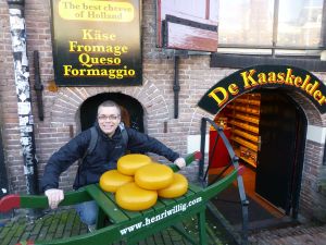 Mmm, free cheese samples